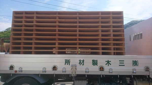 【取扱商品】南洋材パレット